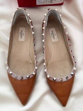 Valentino Rockstud Ballerina Flats in Tan/Brown, size 39 (fits like 8.5)